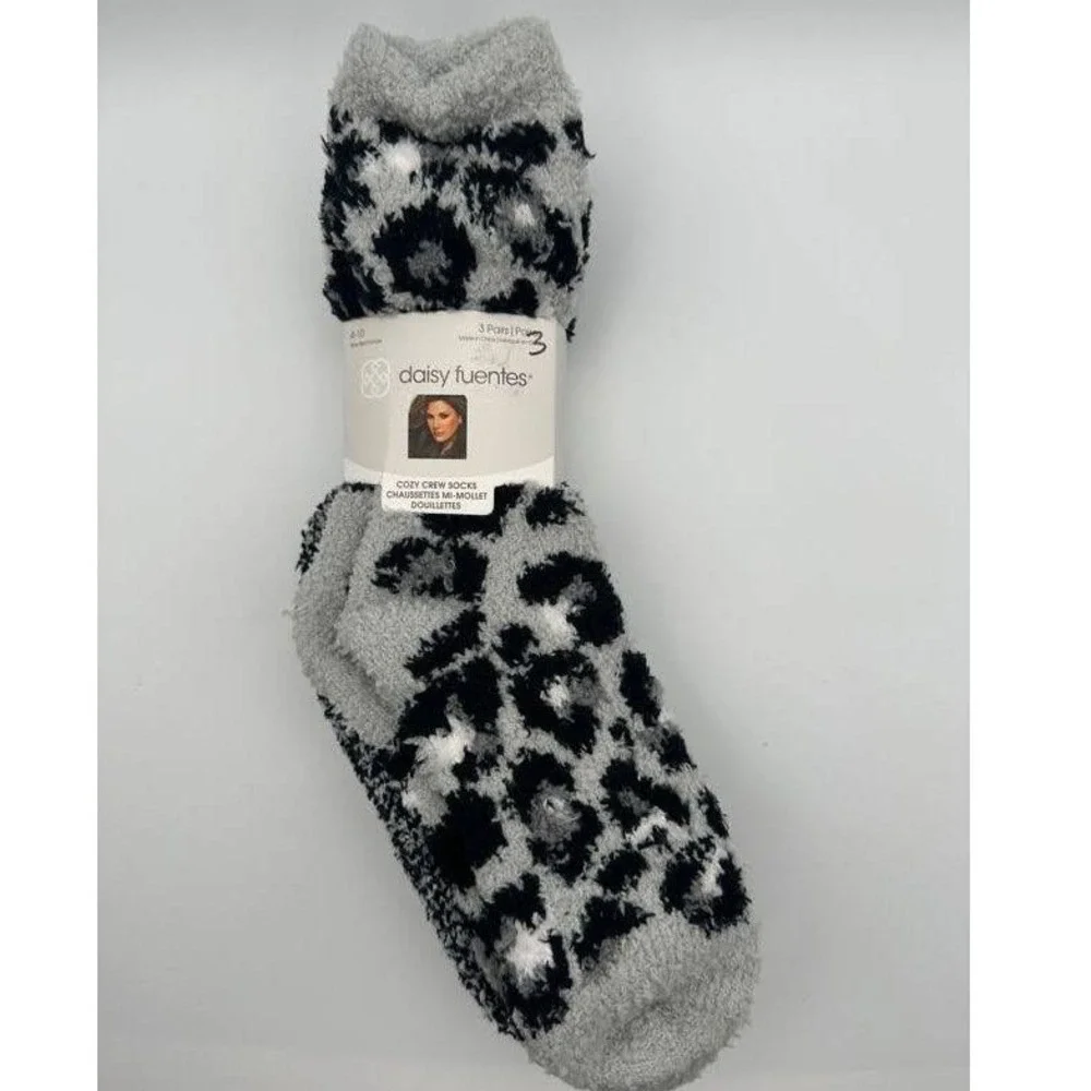 Daisy Fuentes 3 Pair Pack Cozy Crew Socks Gray Black Leopard Animal Print 4-10